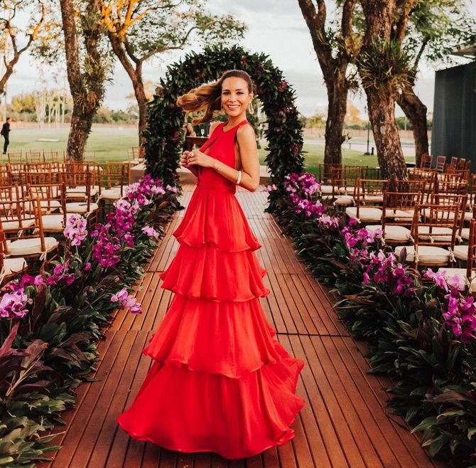 платье с воланами 2020